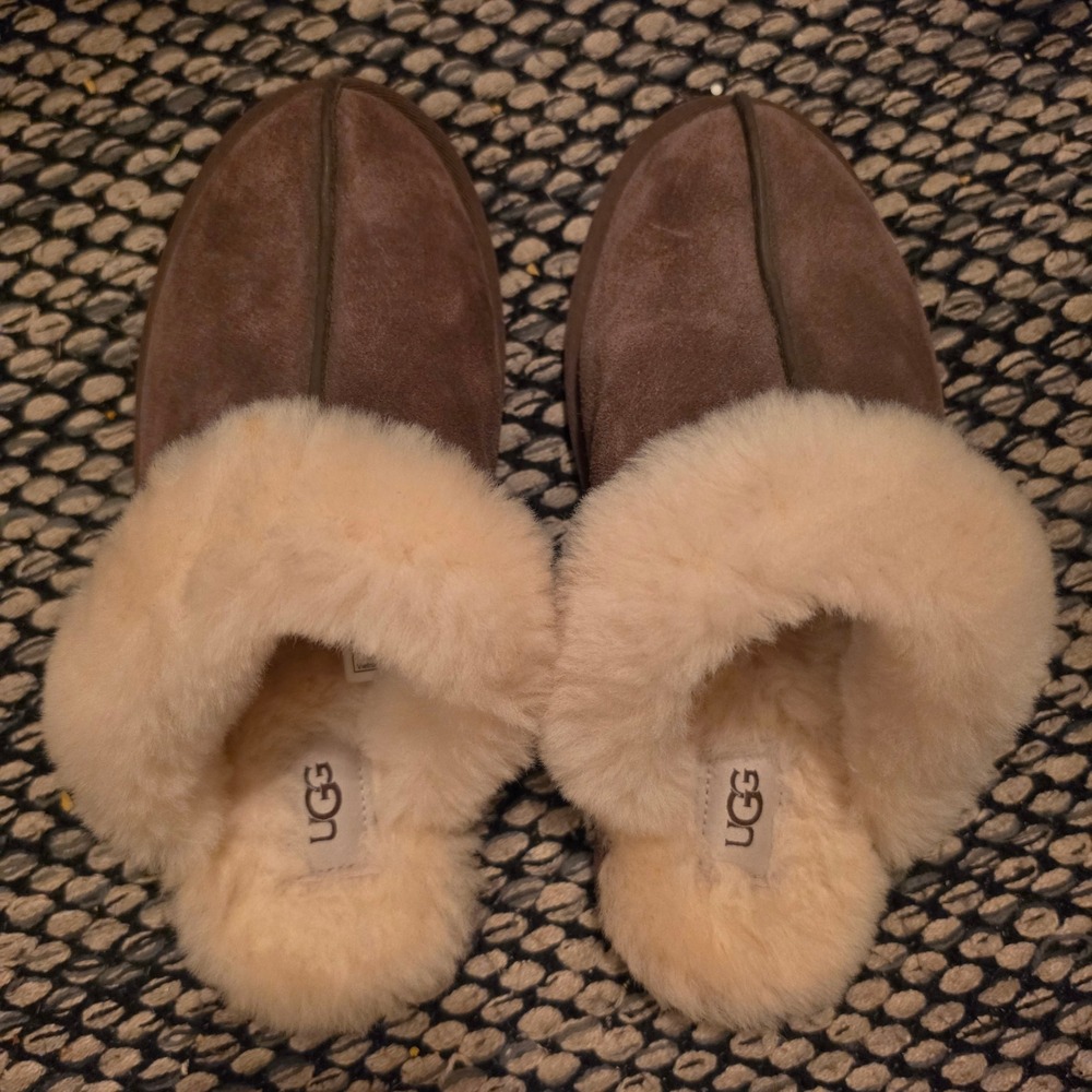 UGG Scuffette II Espresso Brown Suede Sheepskin Slippers 1106818 Womens 8